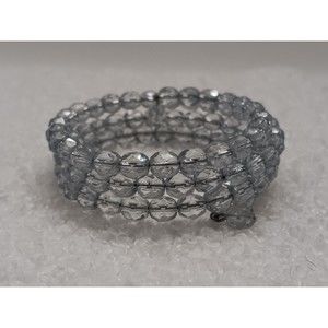 Beautiful Light Blue Faceted Glass Beaded Memory Wire Bracelet Adj